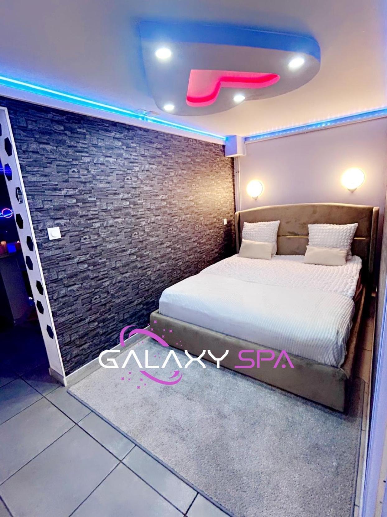 Galaxy Spa - Suite Mercure Jacuzzi Privatif Champigneulles Exterior foto