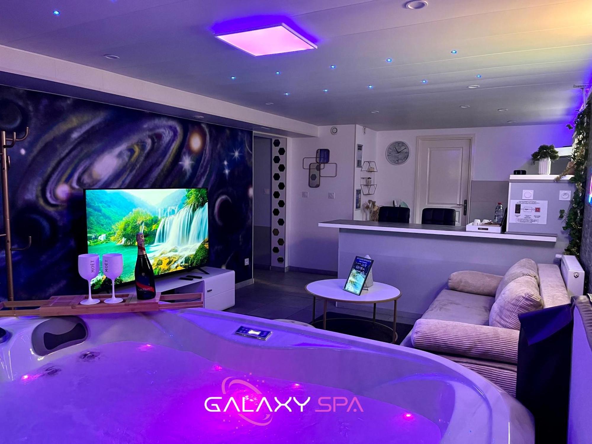 Galaxy Spa - Suite Mercure Jacuzzi Privatif Champigneulles Exterior foto