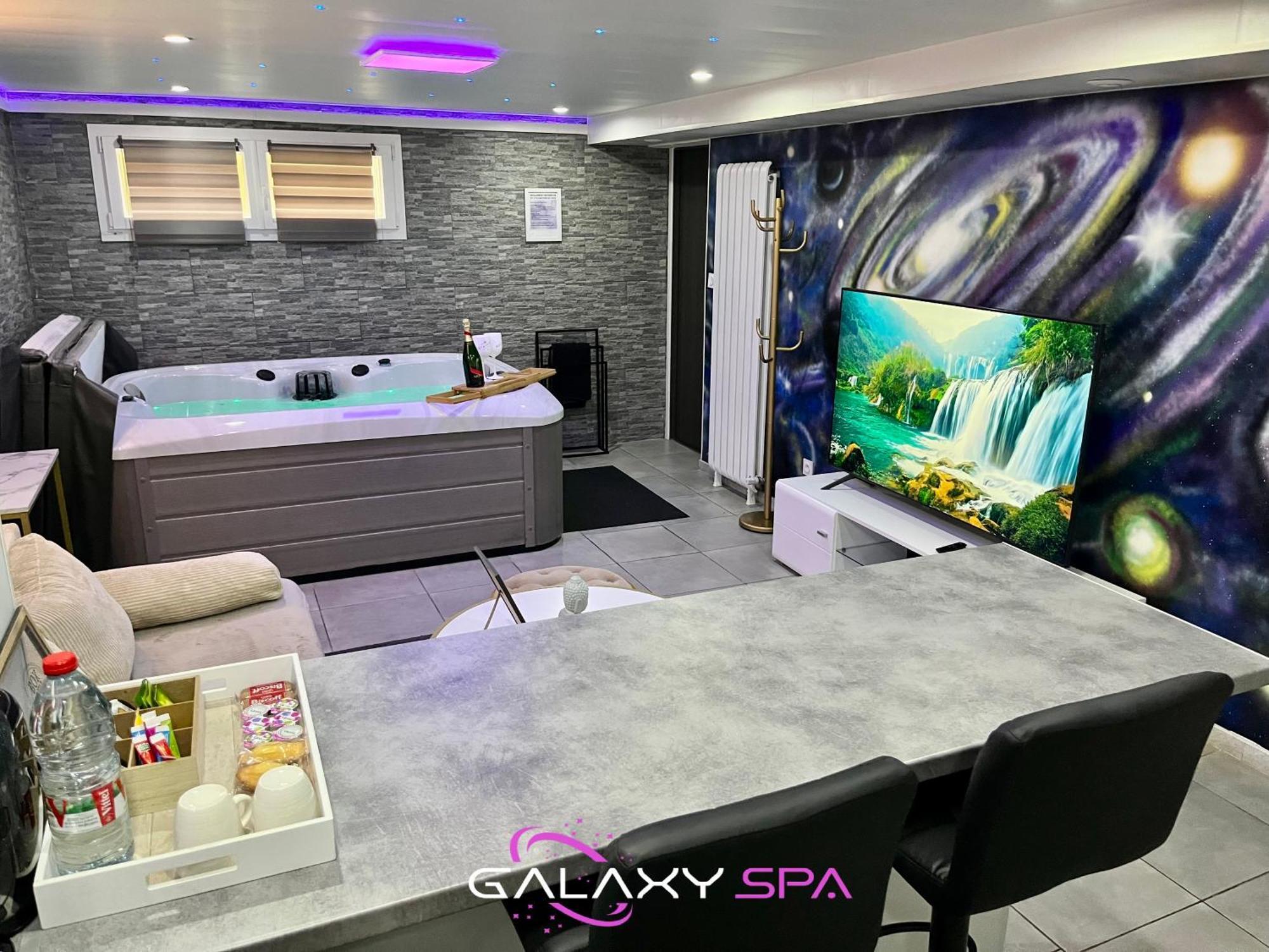 Galaxy Spa - Suite Mercure Jacuzzi Privatif Champigneulles Exterior foto